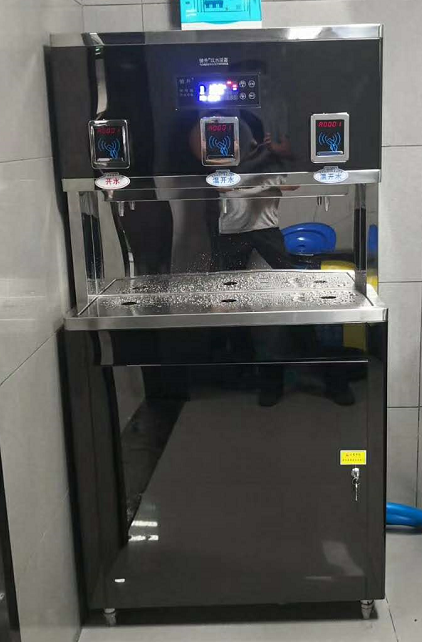 陜西三龍頭商用飲水機(jī)